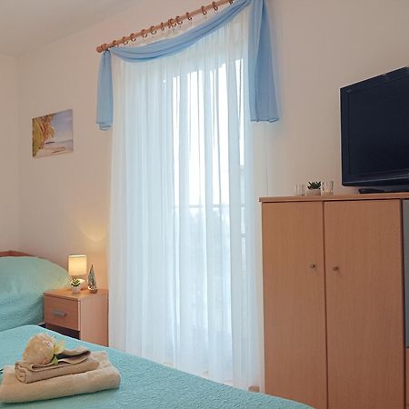 Apartment Milotic Ловран Экстерьер фото